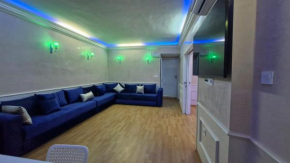 Studio de Luxe Purple - Internet Fibre 100M